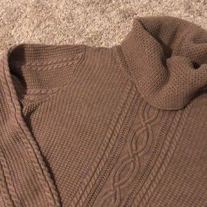 Brown cozy sweater